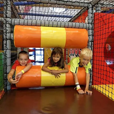 Relax Pri Sportovom A Relaxacnom Centre Guest house Stara Lubovna